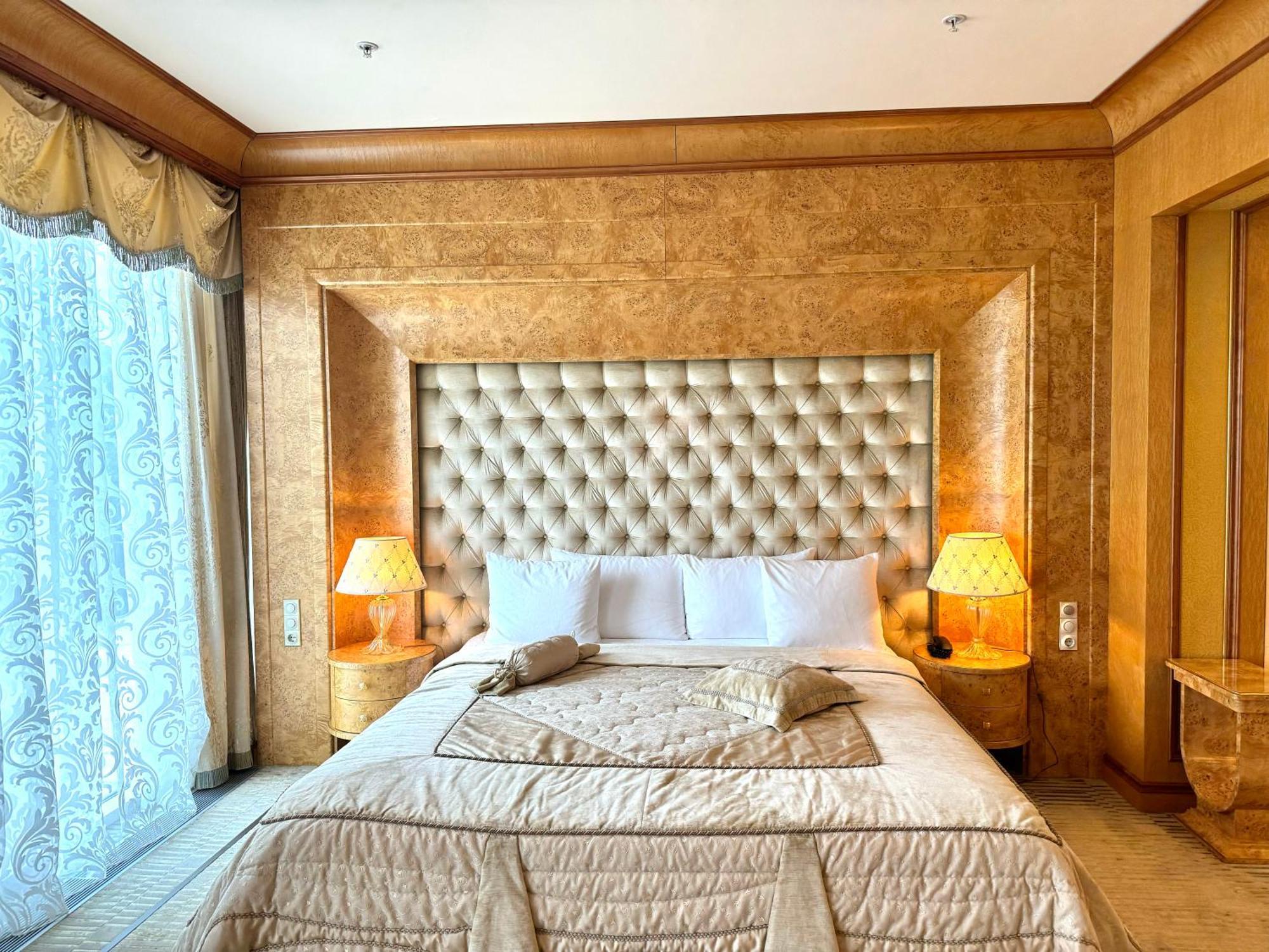 Royal Spa & Hotel Resort Riga Bagian luar foto
