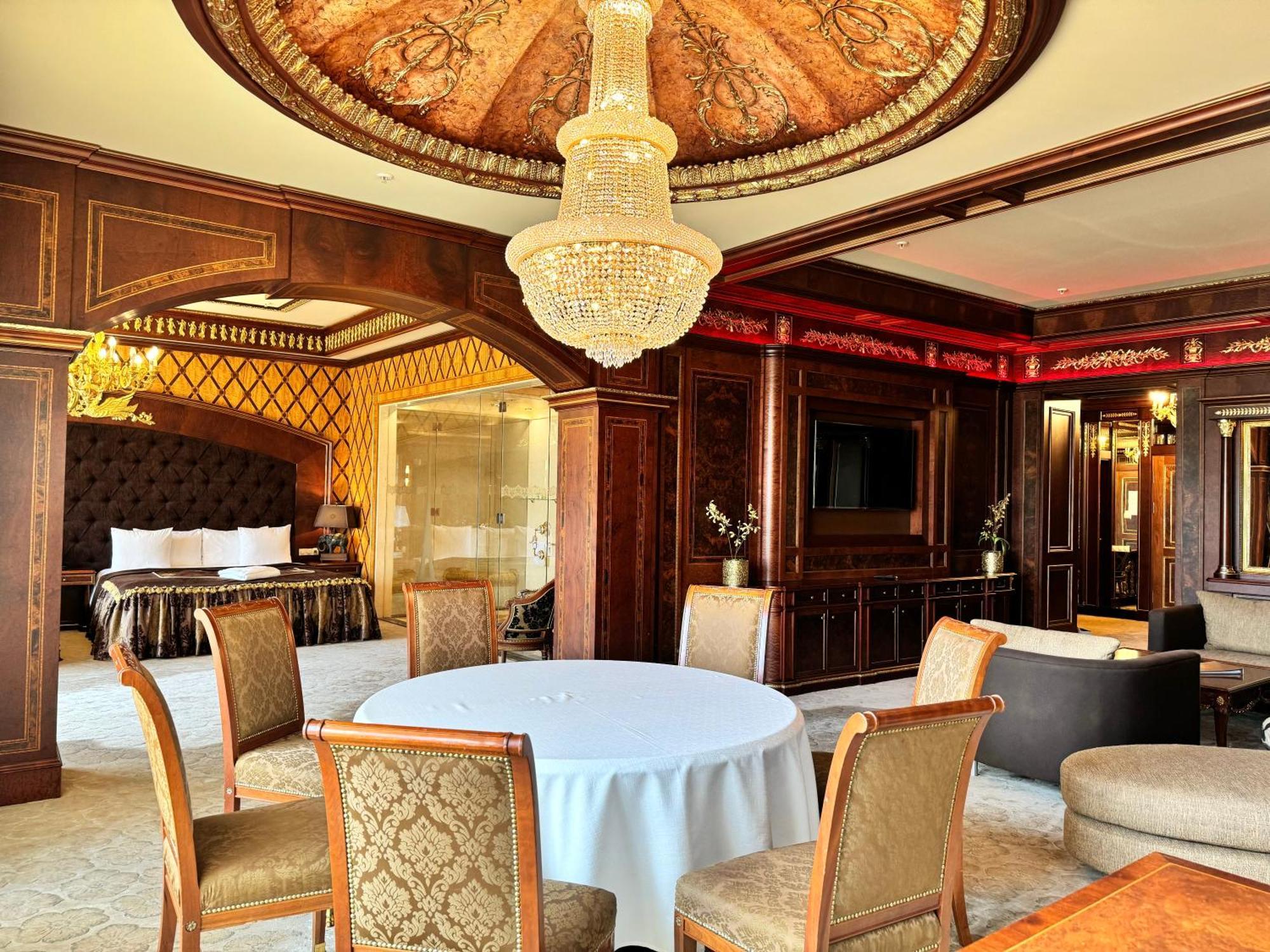 Royal Spa & Hotel Resort Riga Bagian luar foto