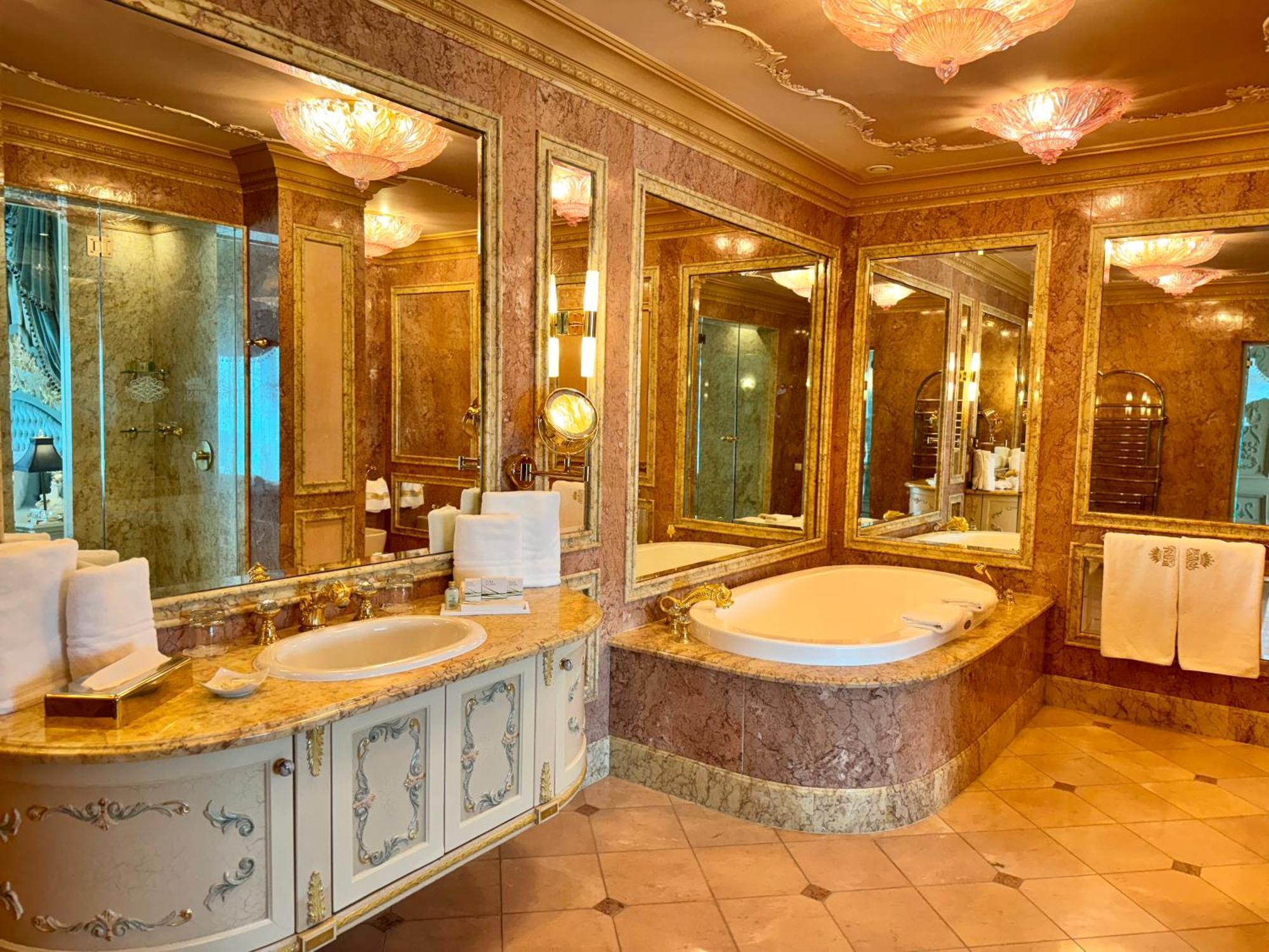 Royal Spa & Hotel Resort Riga Bagian luar foto