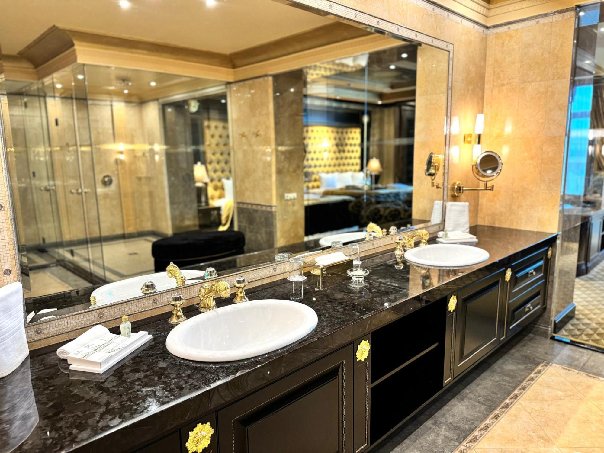 Royal Spa & Hotel Resort Riga Ruang foto
