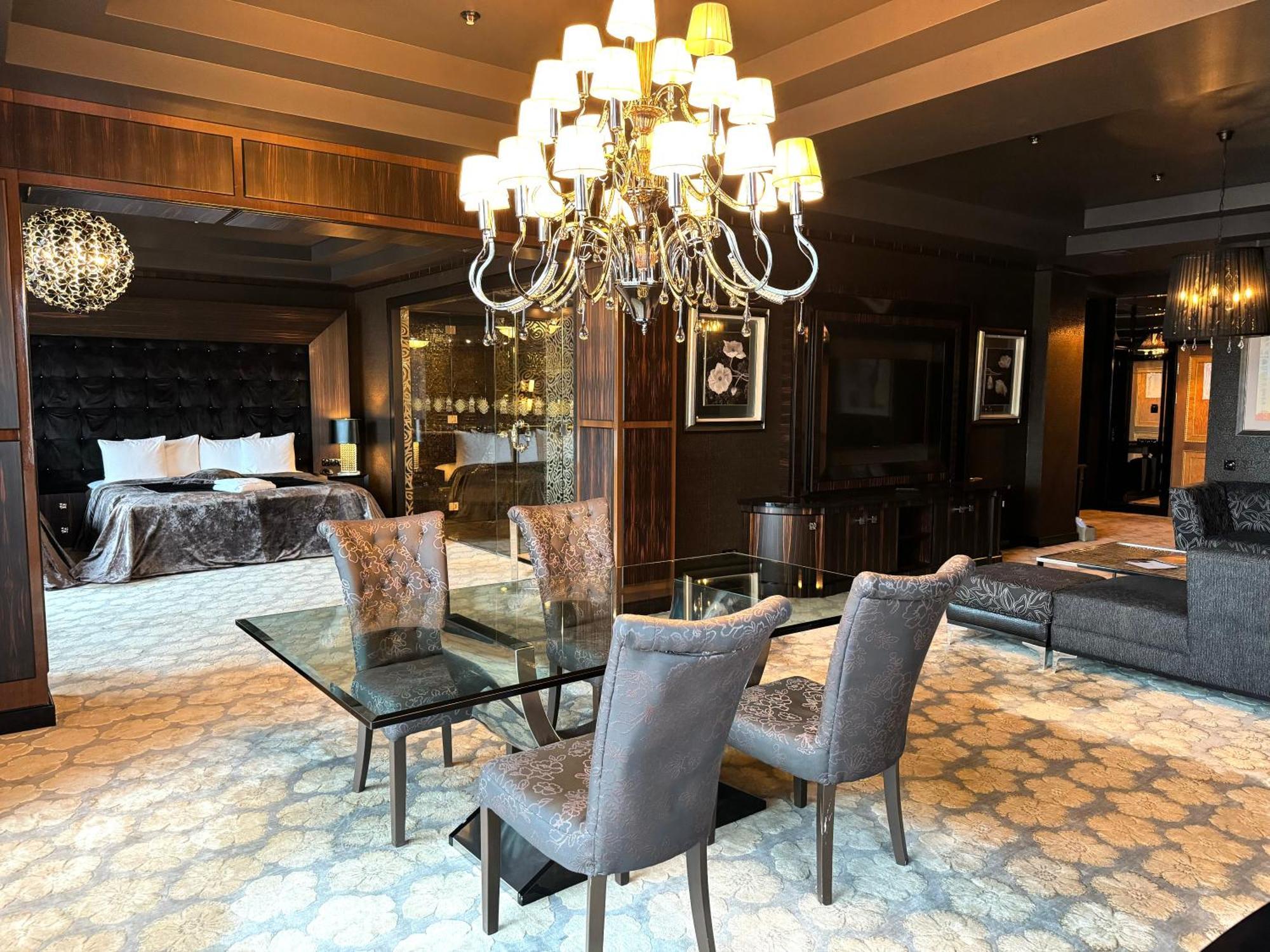Royal Spa & Hotel Resort Riga Ruang foto