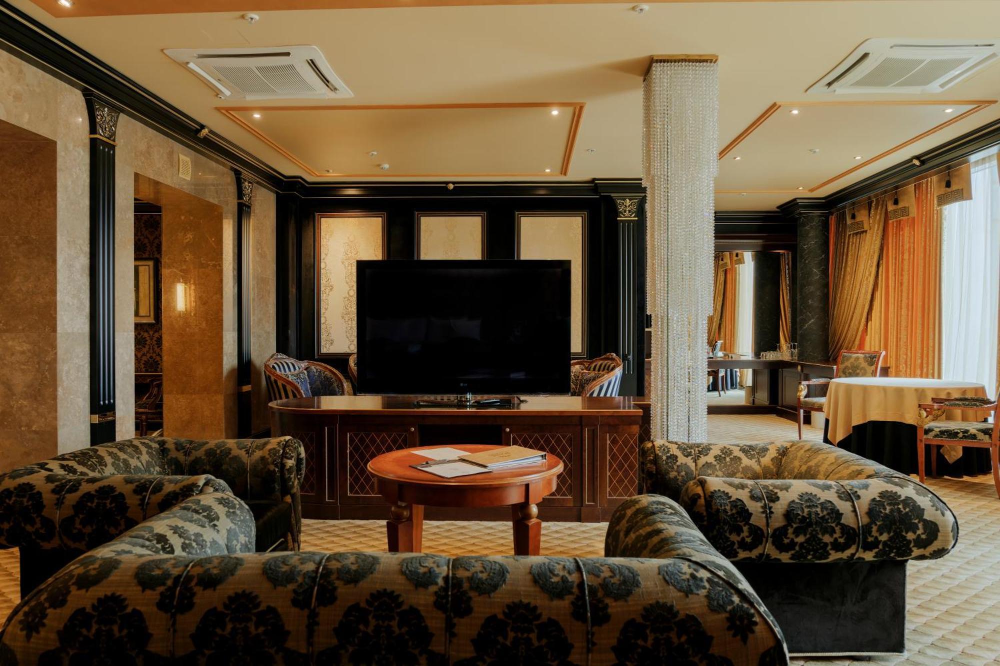 Royal Spa & Hotel Resort Riga Bagian luar foto